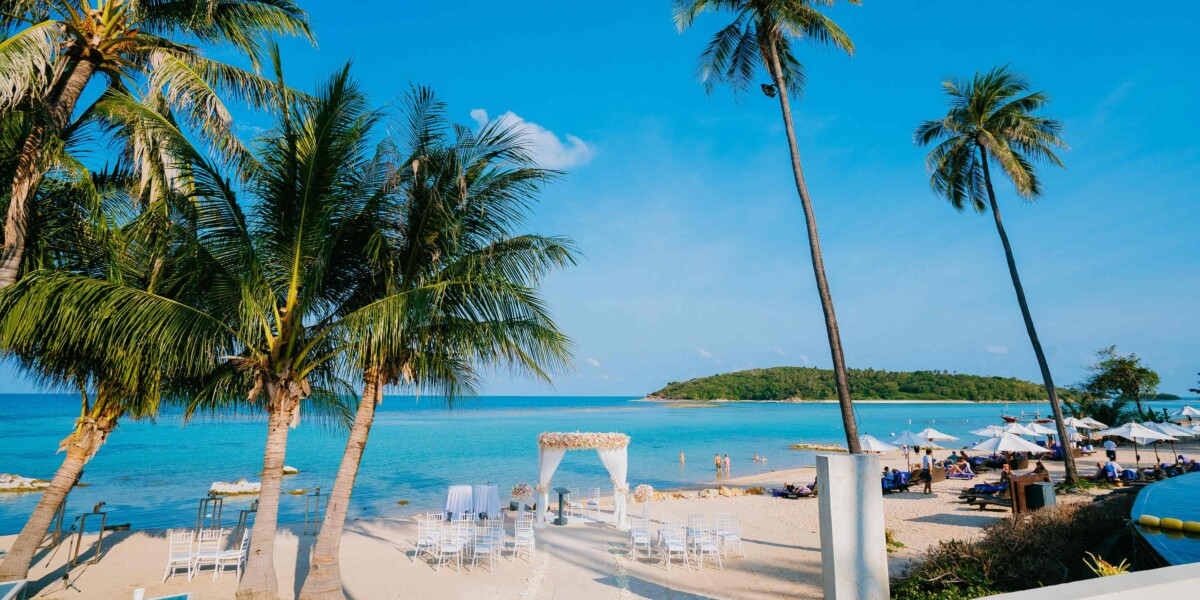 Beachfront Ceremony