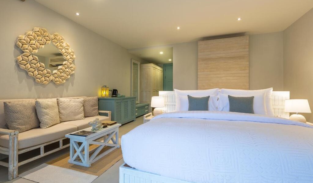 Deluxe Seaview