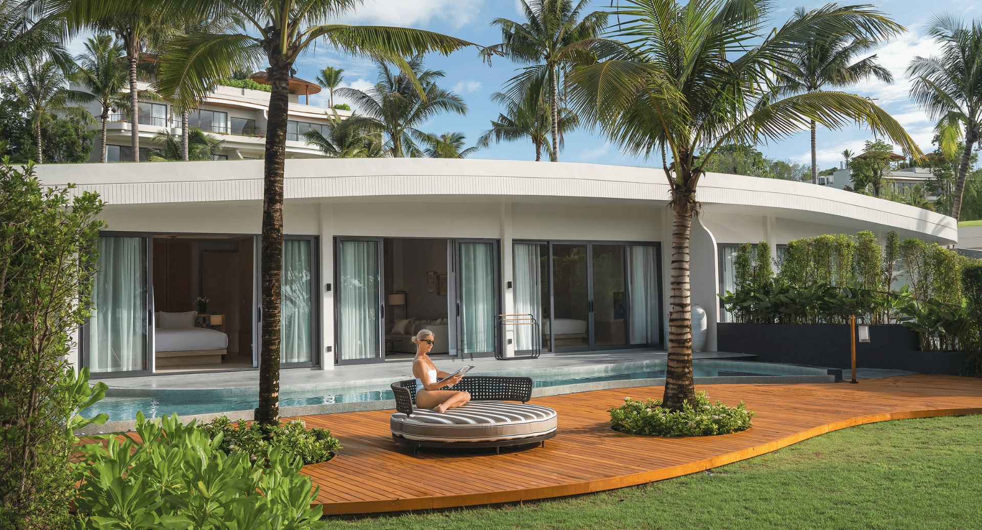 Beachfront Pool Villas