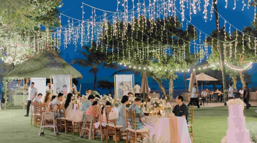 Beachfront Reception