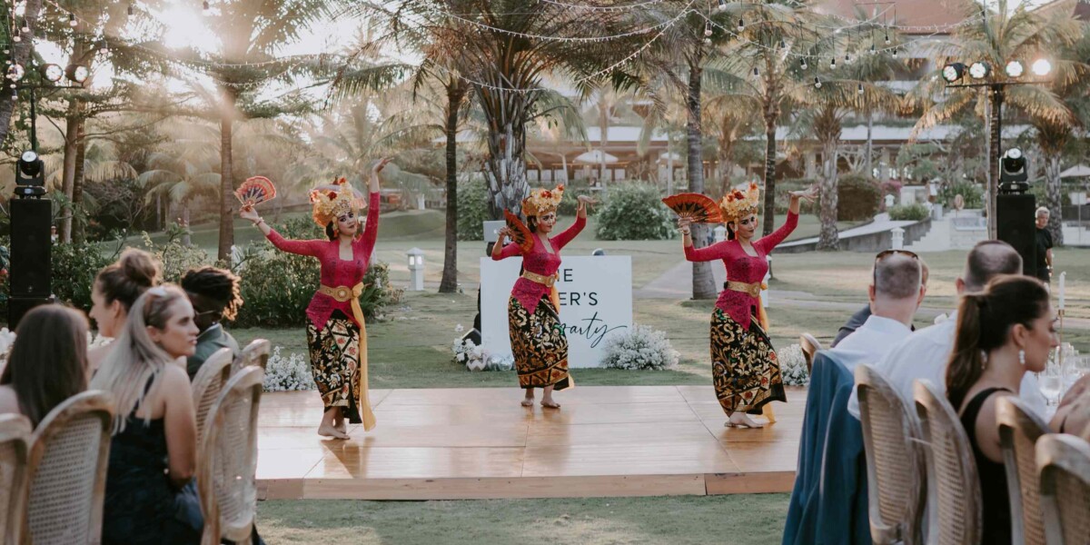 Balinese Dance Performance