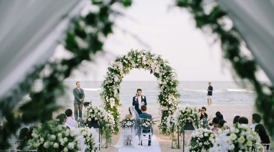 Beachfront Ceremony