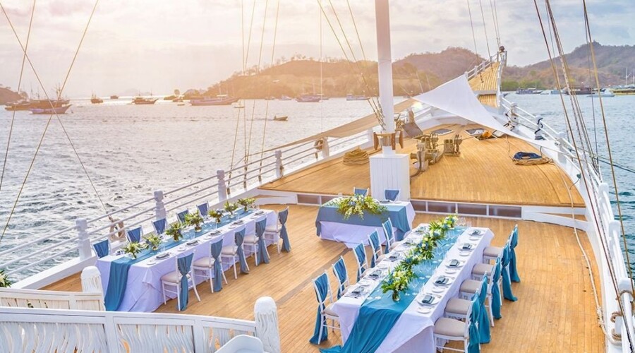 Ayana Lako Di'a Yacht