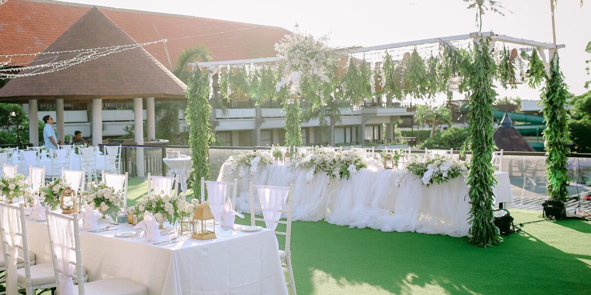 Lawn Reception