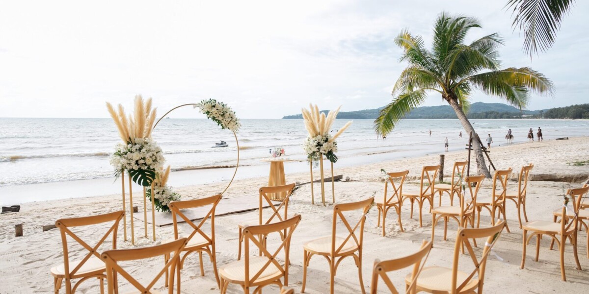 Beachfront Ceremony