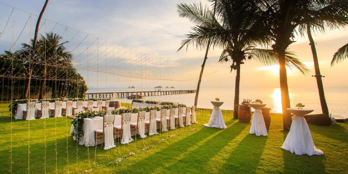 Beachfront Lawn