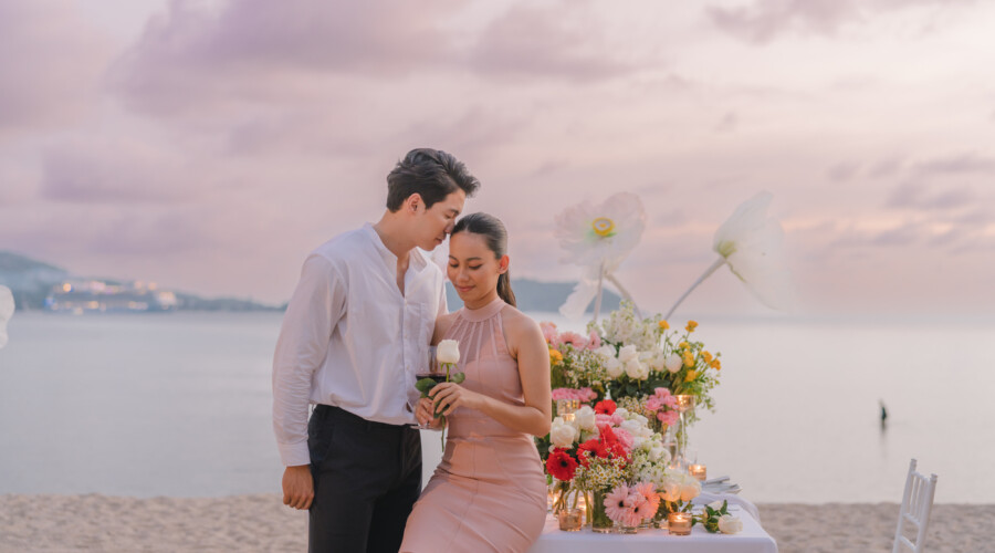 Romantic Beach Dinner