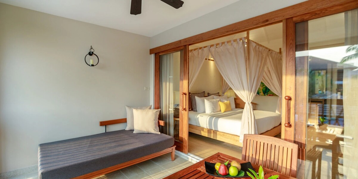 Tropical Canopy Room