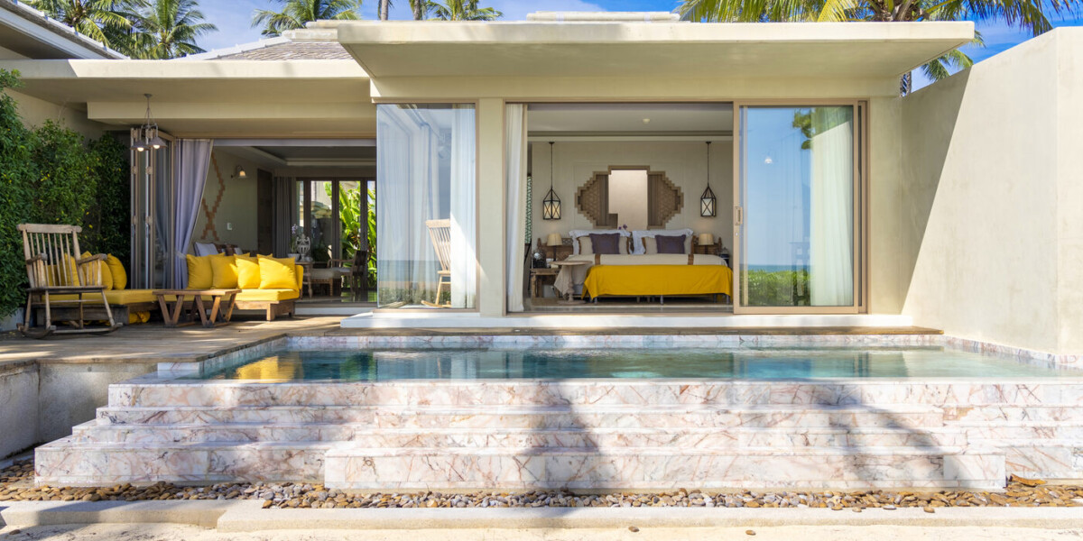 Beachfront Pool Villa