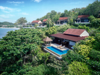 Seafront Pool Villa
