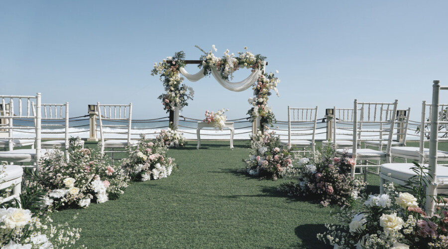 Seaside Lawn Ceremony