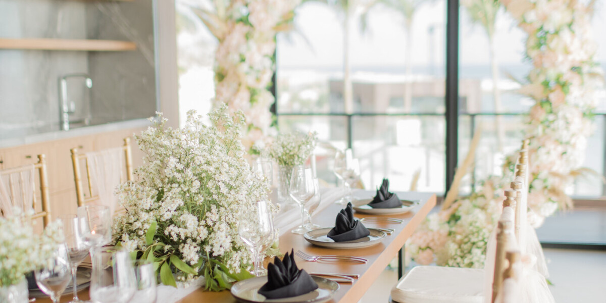 Sunset Lounge Reception