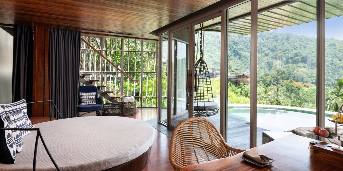 Tree Pool House