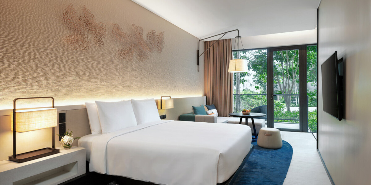 King Room Garden View