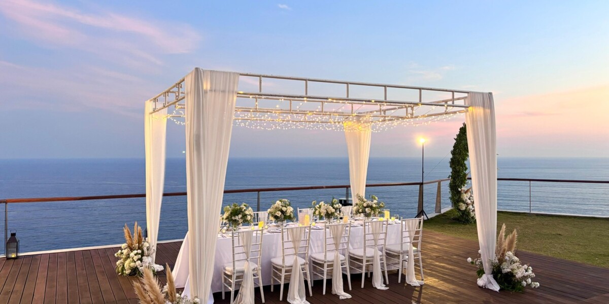 A reception overlooking the ocean