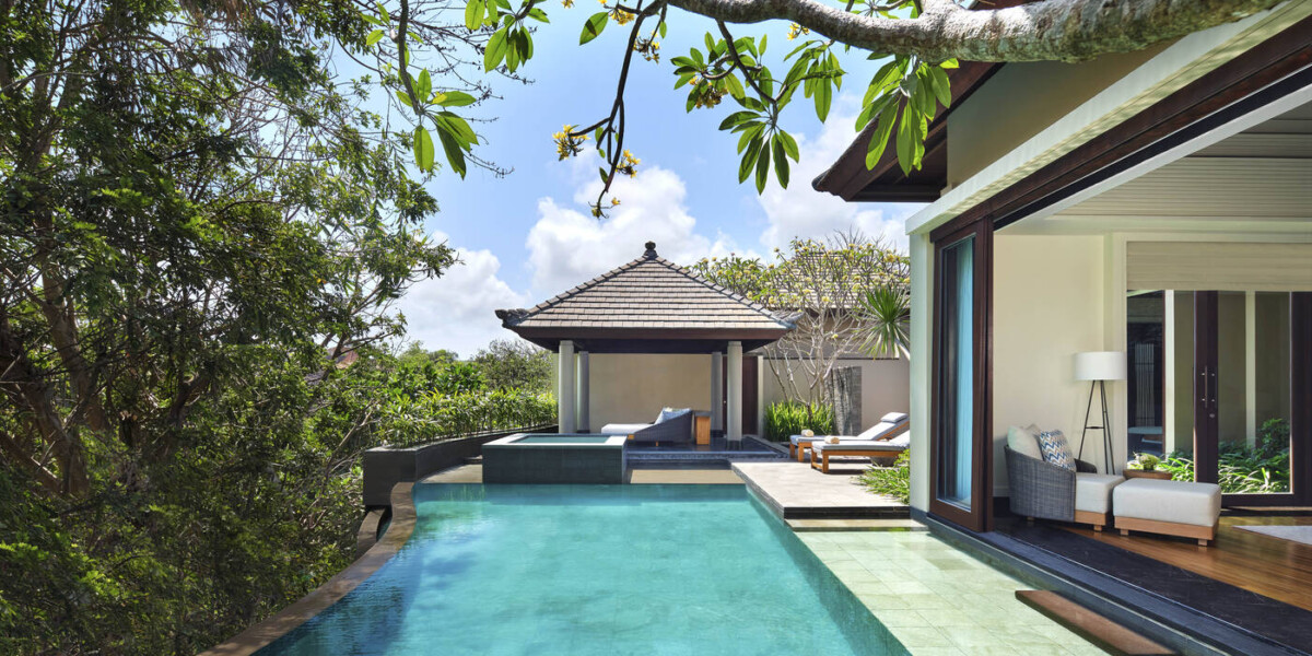 Garden pool villa
