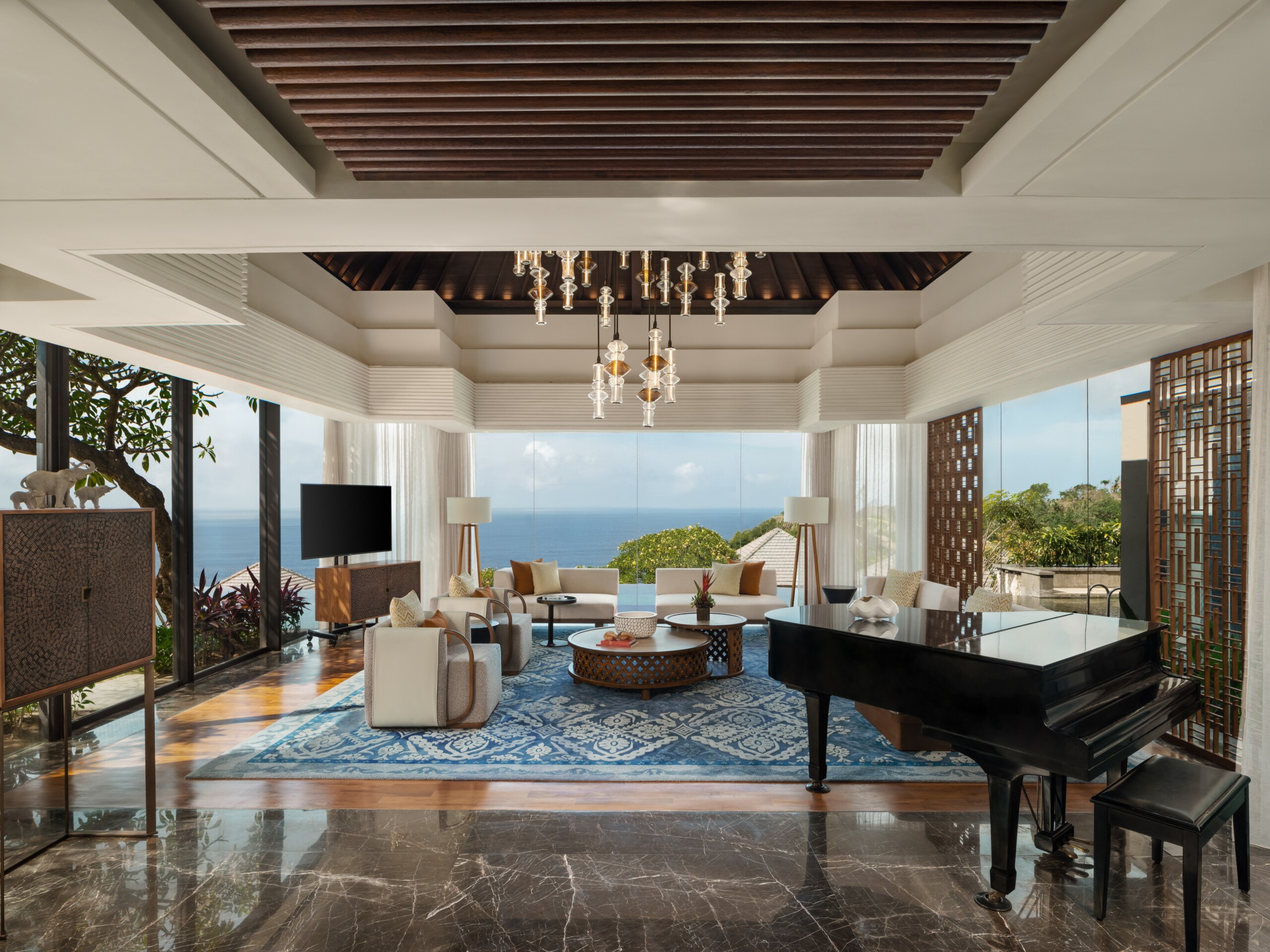 Three bedroom Umana pool villa