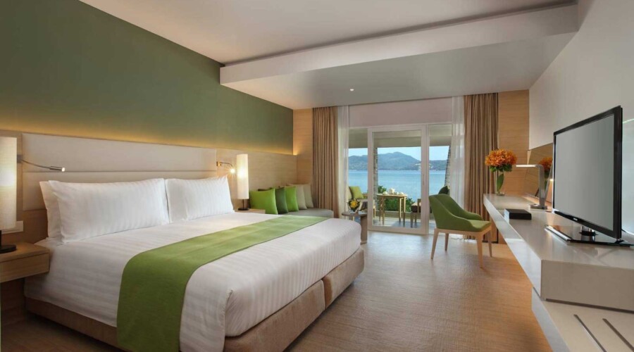 One Bedroom Deluxe Suite