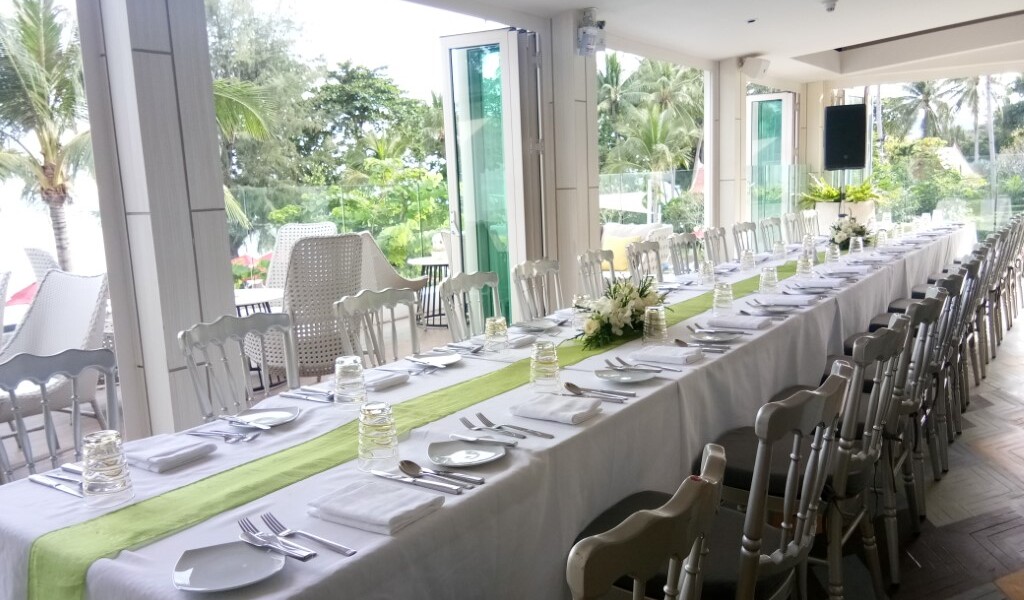 Reception dinner at Voyager Bar