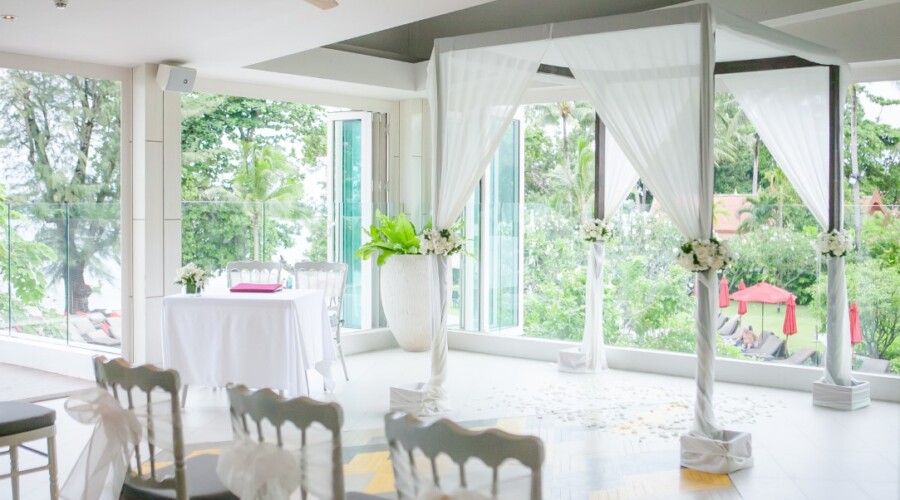 Ceremony at Voyager Bar