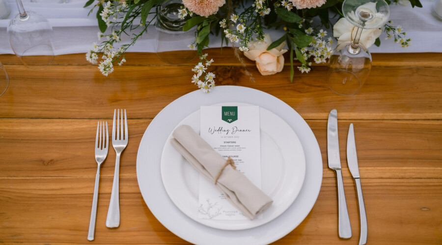 Table setting for wedding