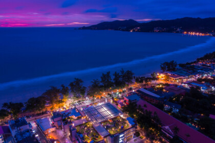 Vibrant nightlife 
