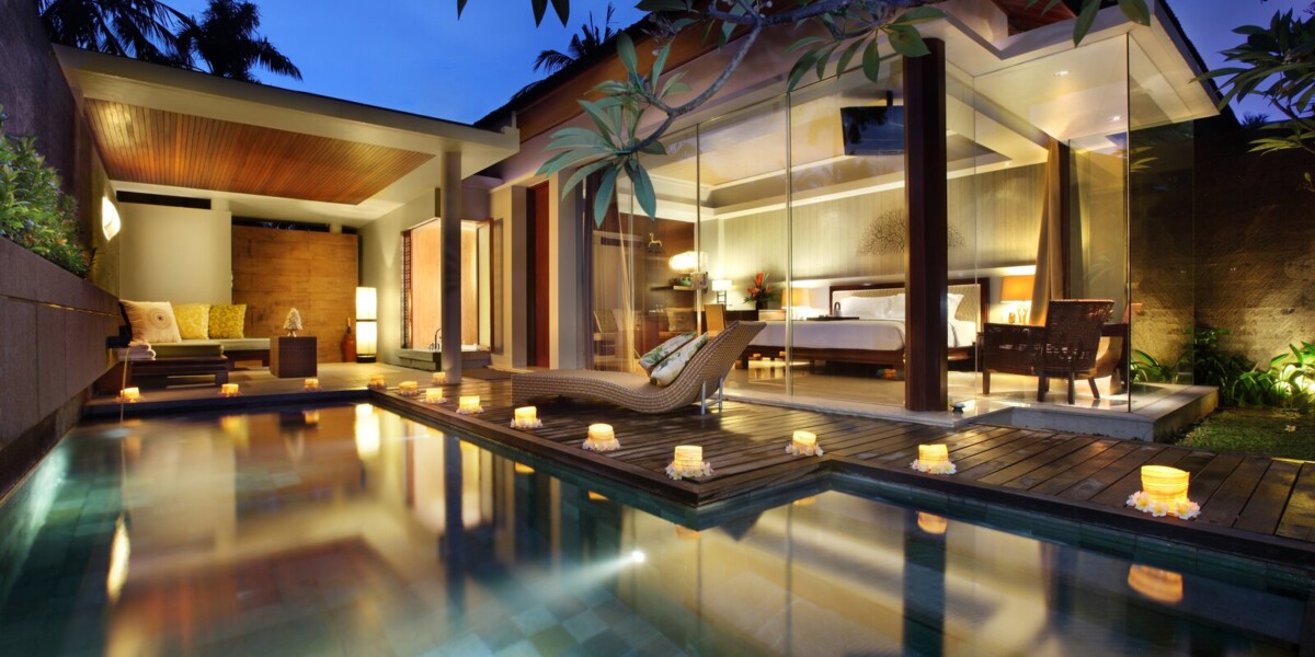 Pool villa