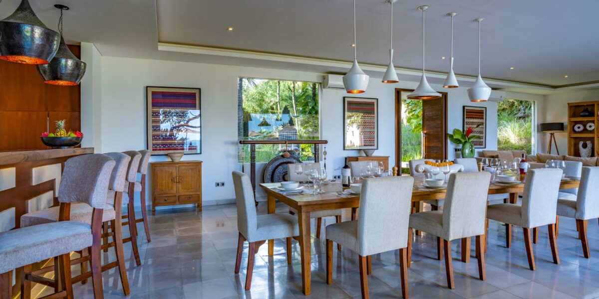 Seseh Beach Villa I Dining Room