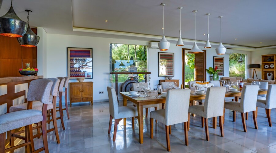 Seseh Beach Villa I Dining Room