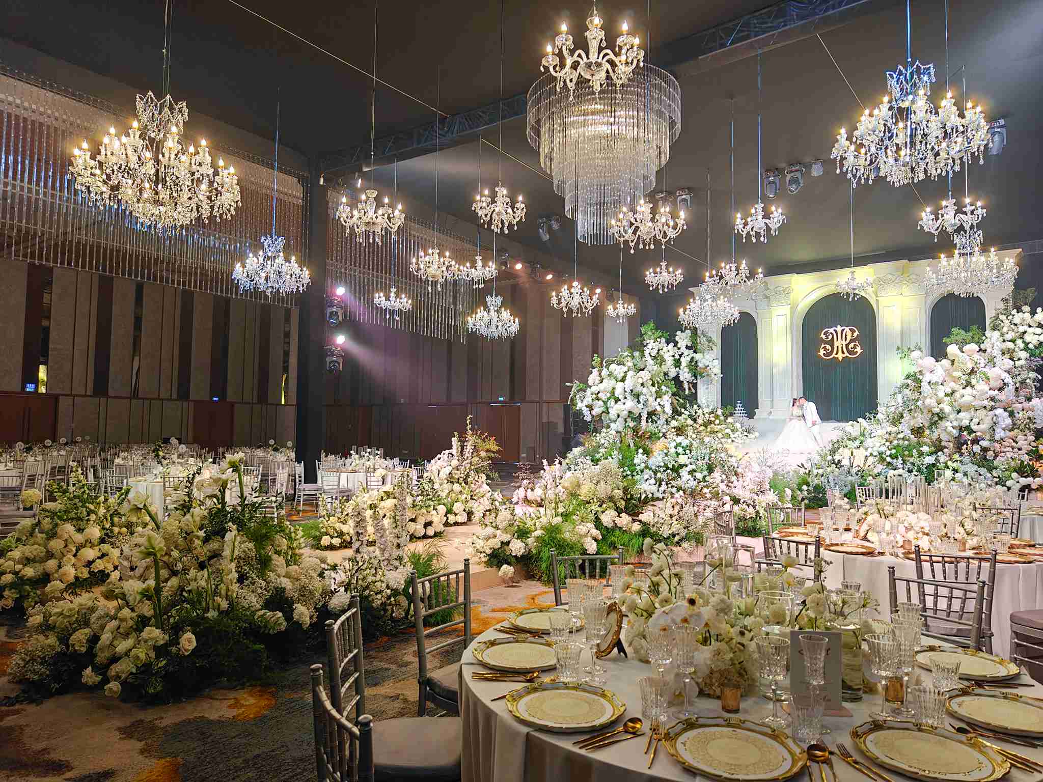 Ariyana Ballroom