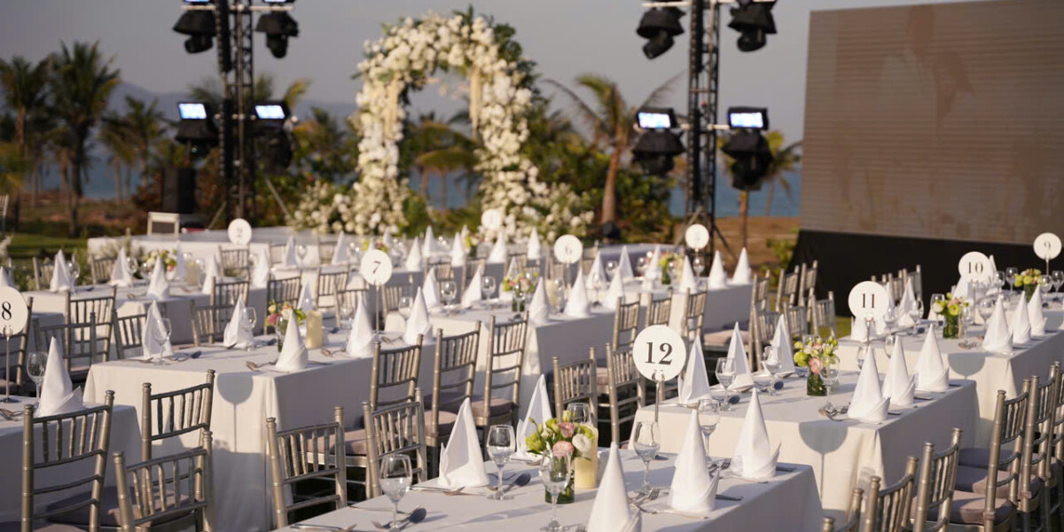 Ariyana Beach Garden