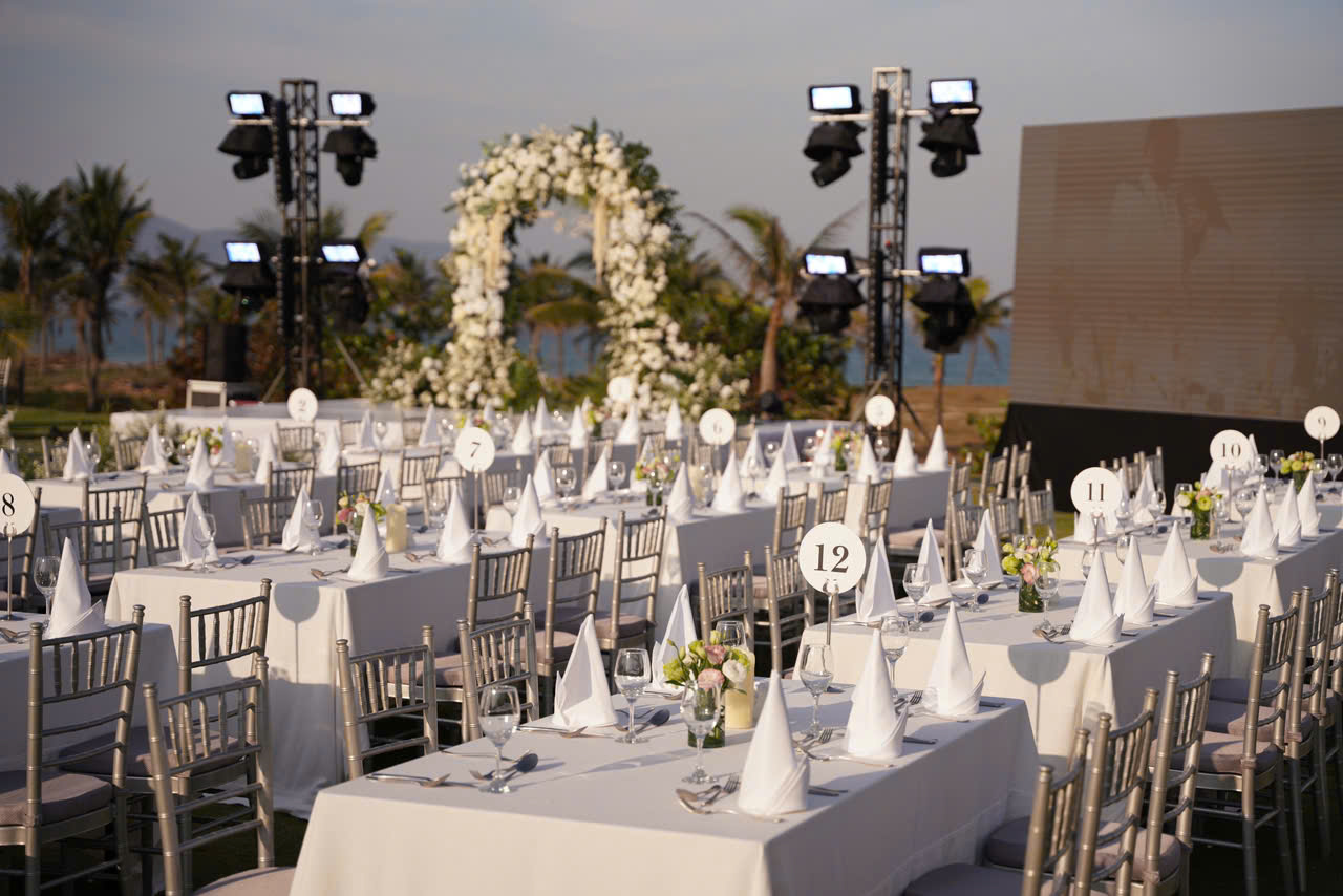 Ariyana Beach Garden