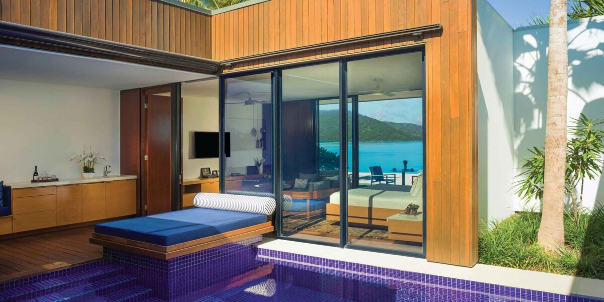 Beachfront Pool Villa 
