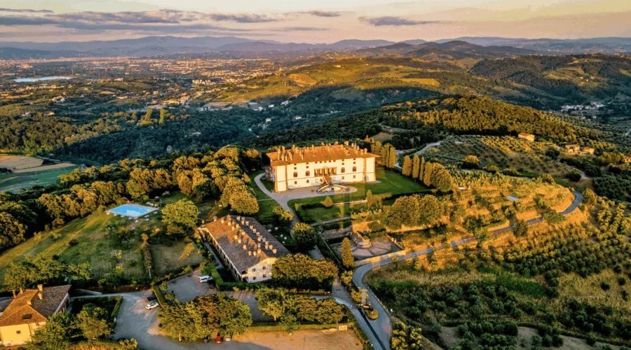 101 rooms and Borgo lodges