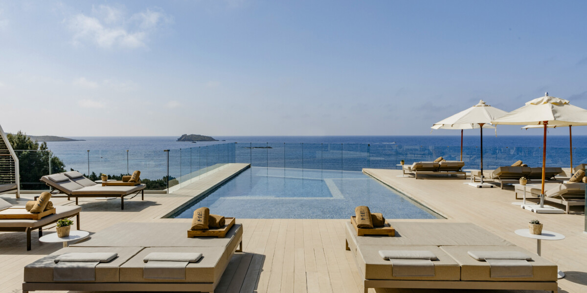 Infinity Pool Deck