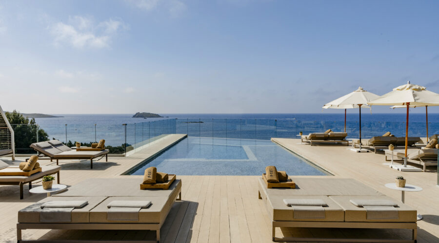 Infinity Pool Deck