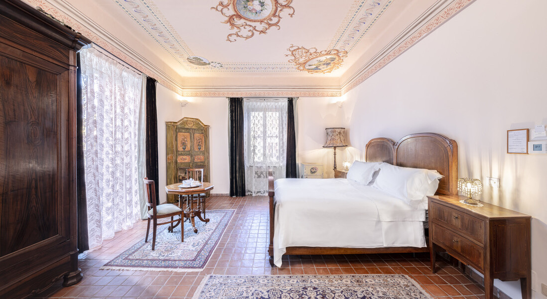 Villa Rooms