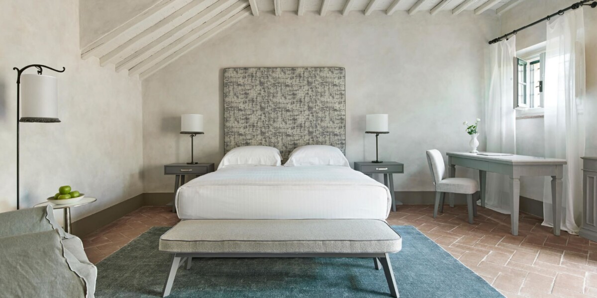 Estate Room